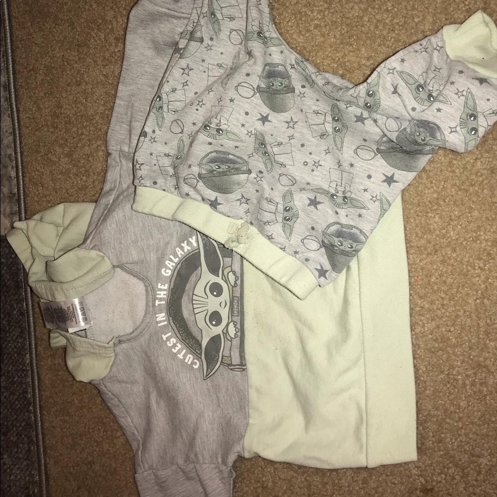 Bundle - Picture 2 of 2